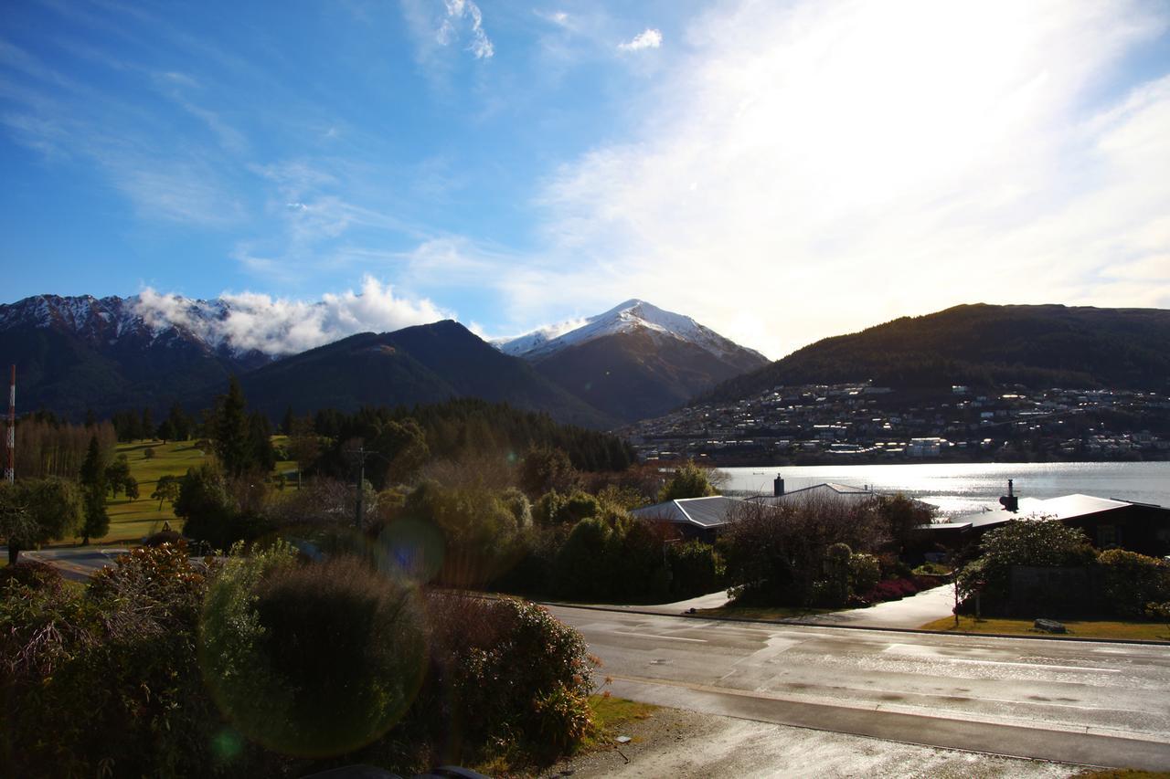 Sunny Lakeside Haven Distretto di Distretto di Queenstown Esterno foto